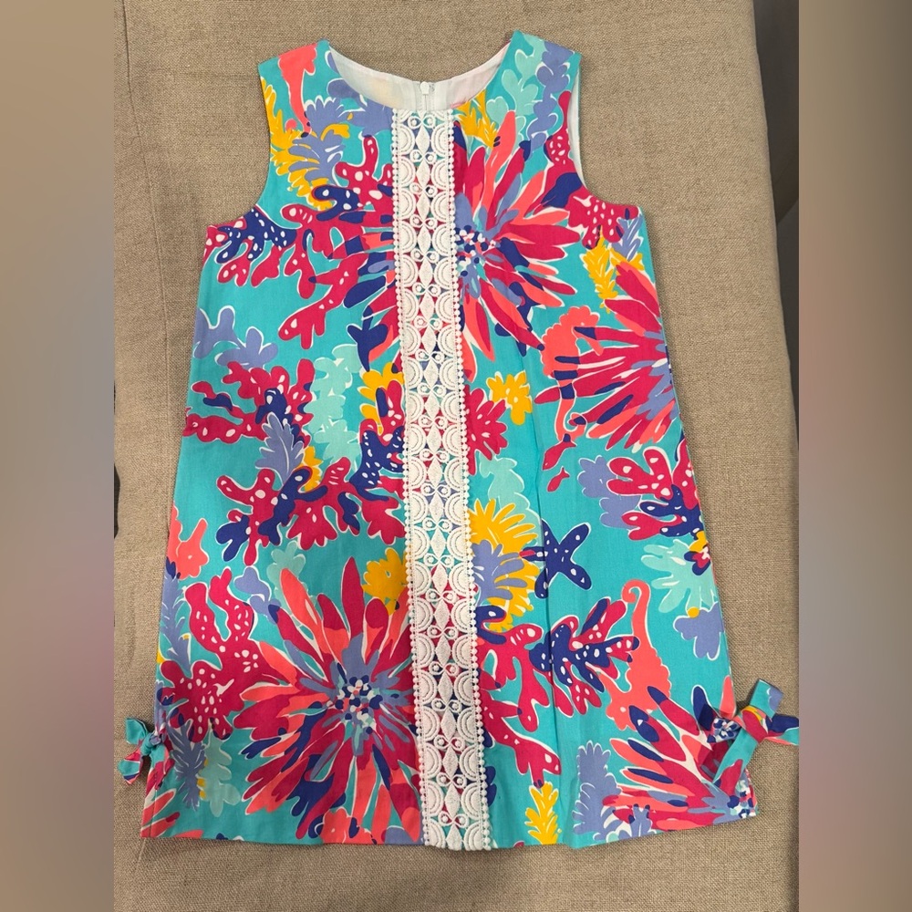 Girls LILLY PULITZER dress. Size 6. Never worn. NWOT.